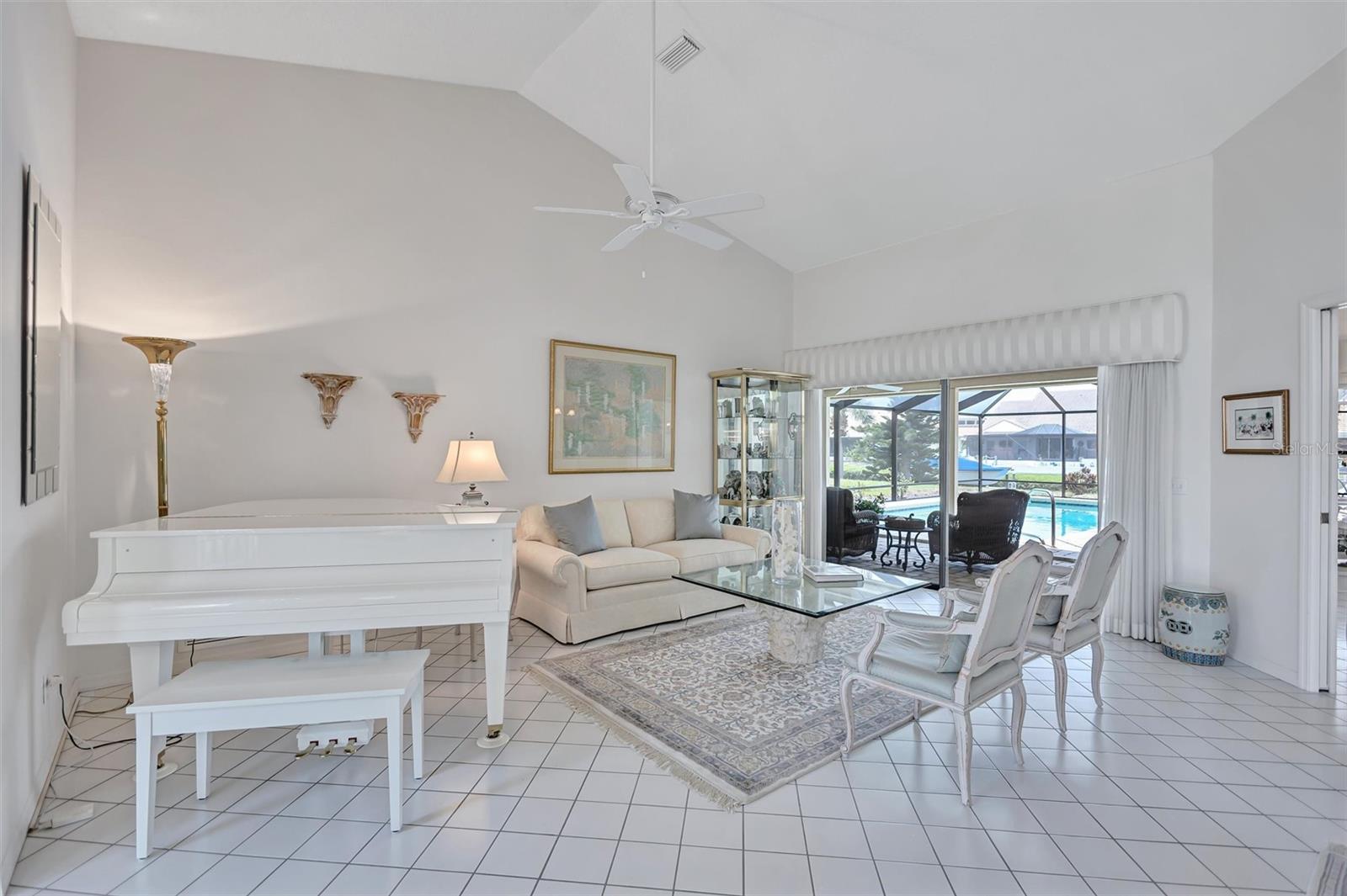 103 INLETS BLVD #103