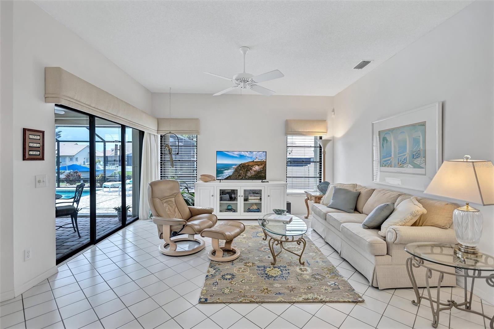 103 INLETS BLVD #103