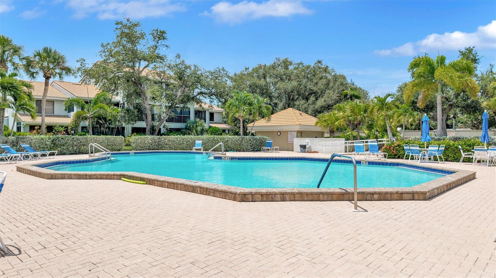 103 INLETS BLVD #103