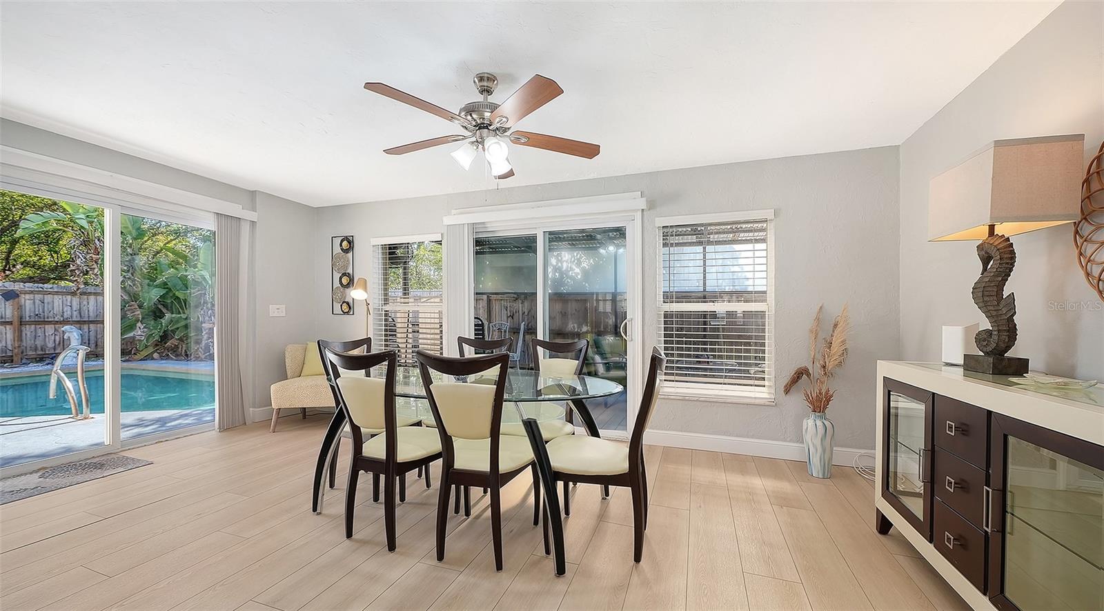 6515 COLONIAL DR