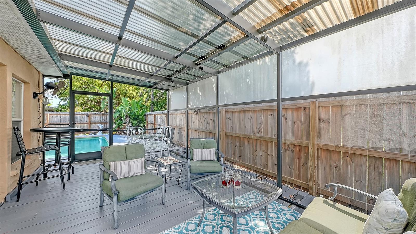 6515 COLONIAL DR