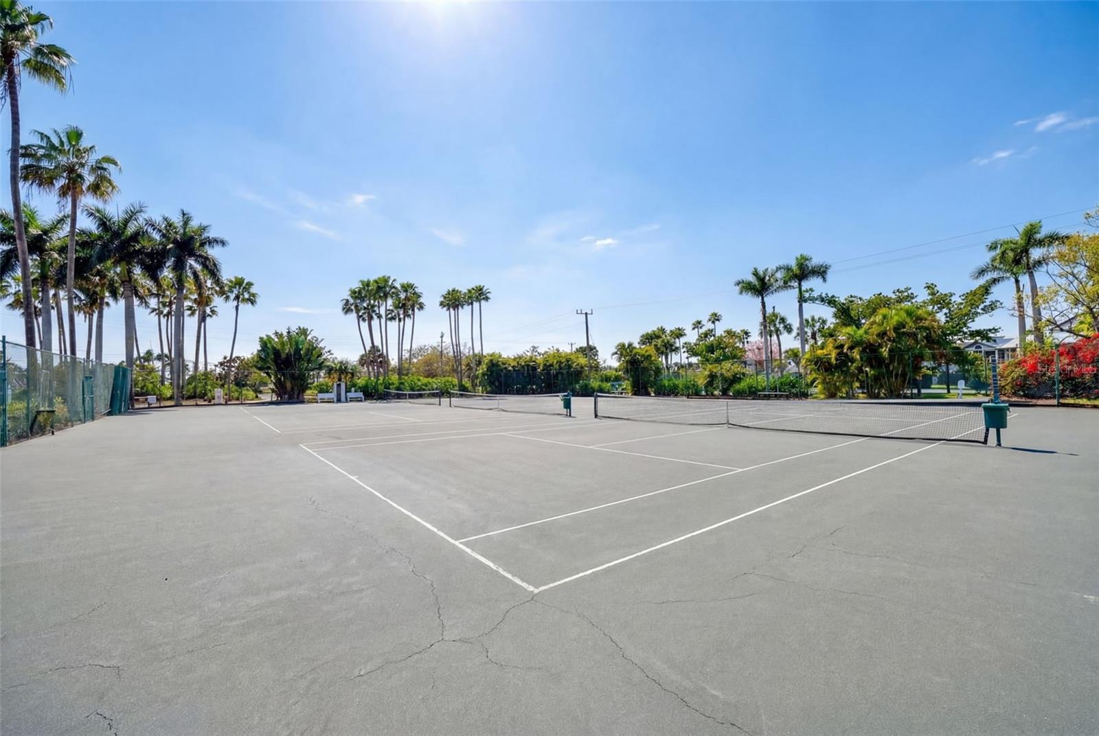 1280 DOLPHIN BAY WAY #402