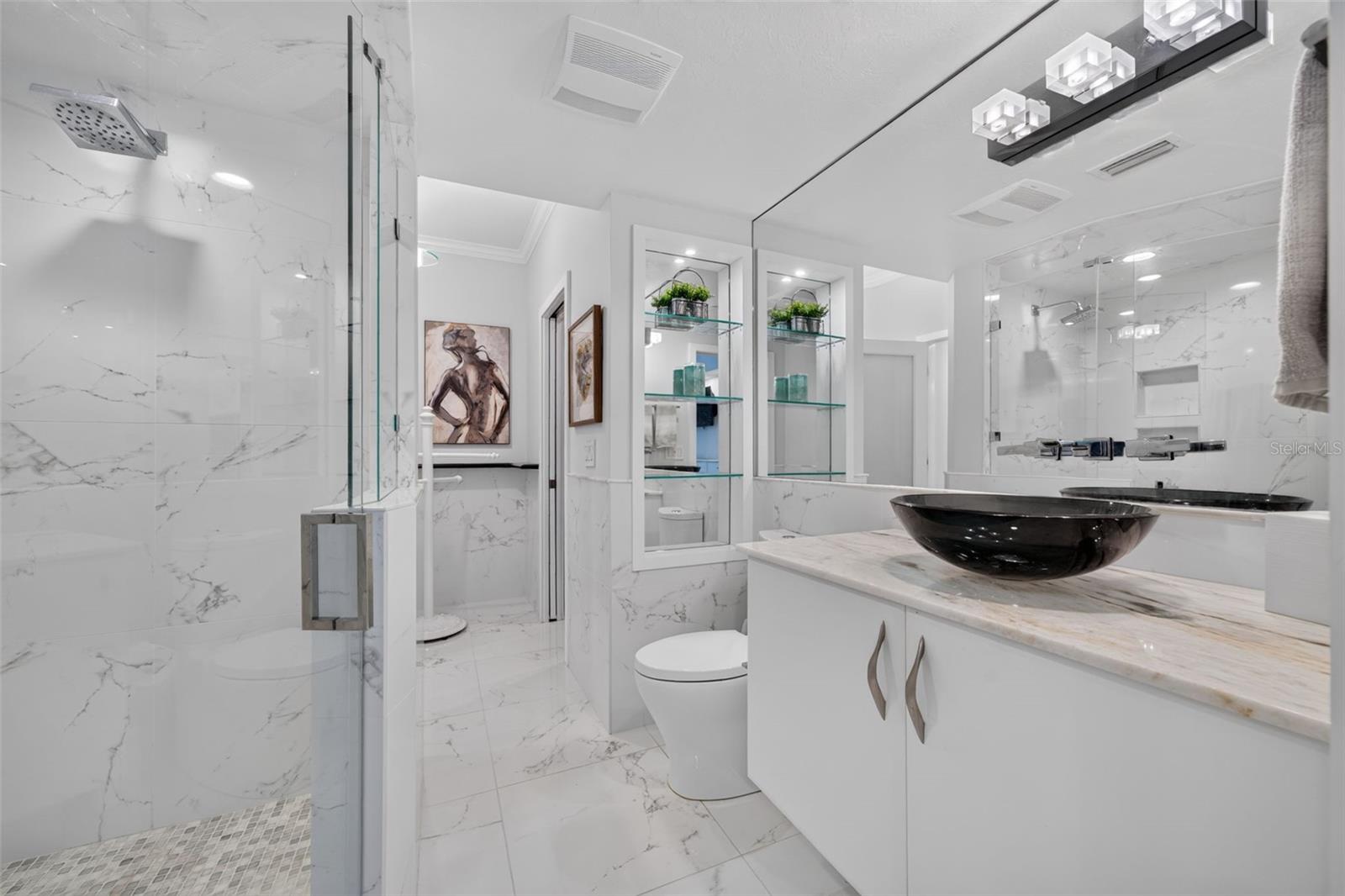 1280 DOLPHIN BAY WAY #402