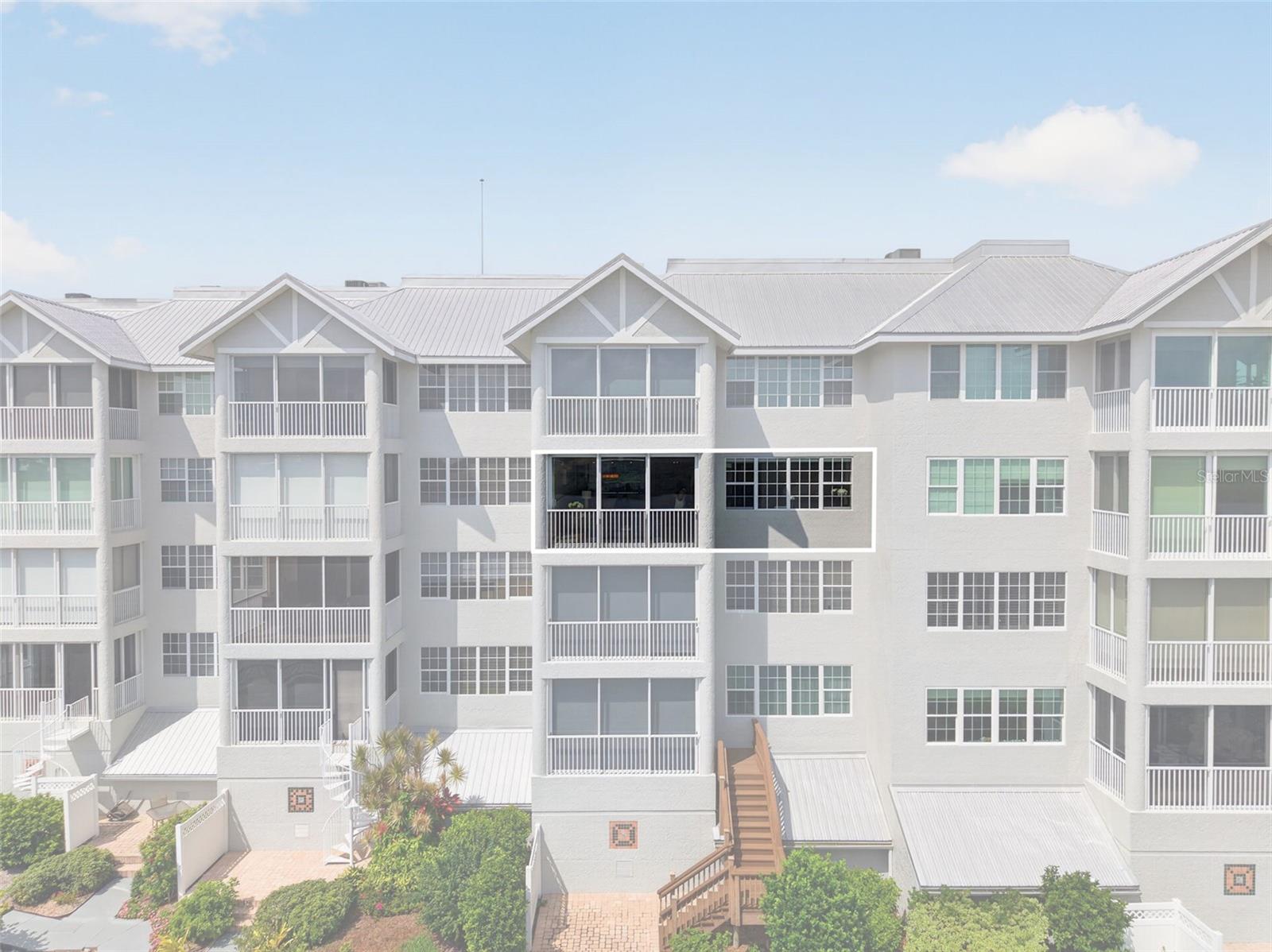 1280 DOLPHIN BAY WAY #402