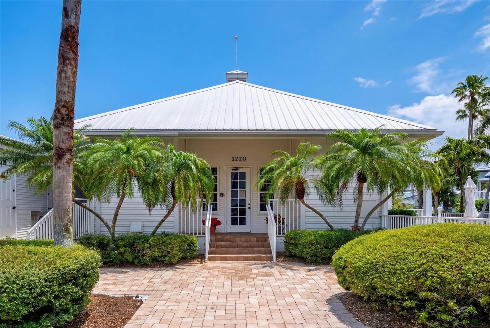1280 DOLPHIN BAY WAY #402