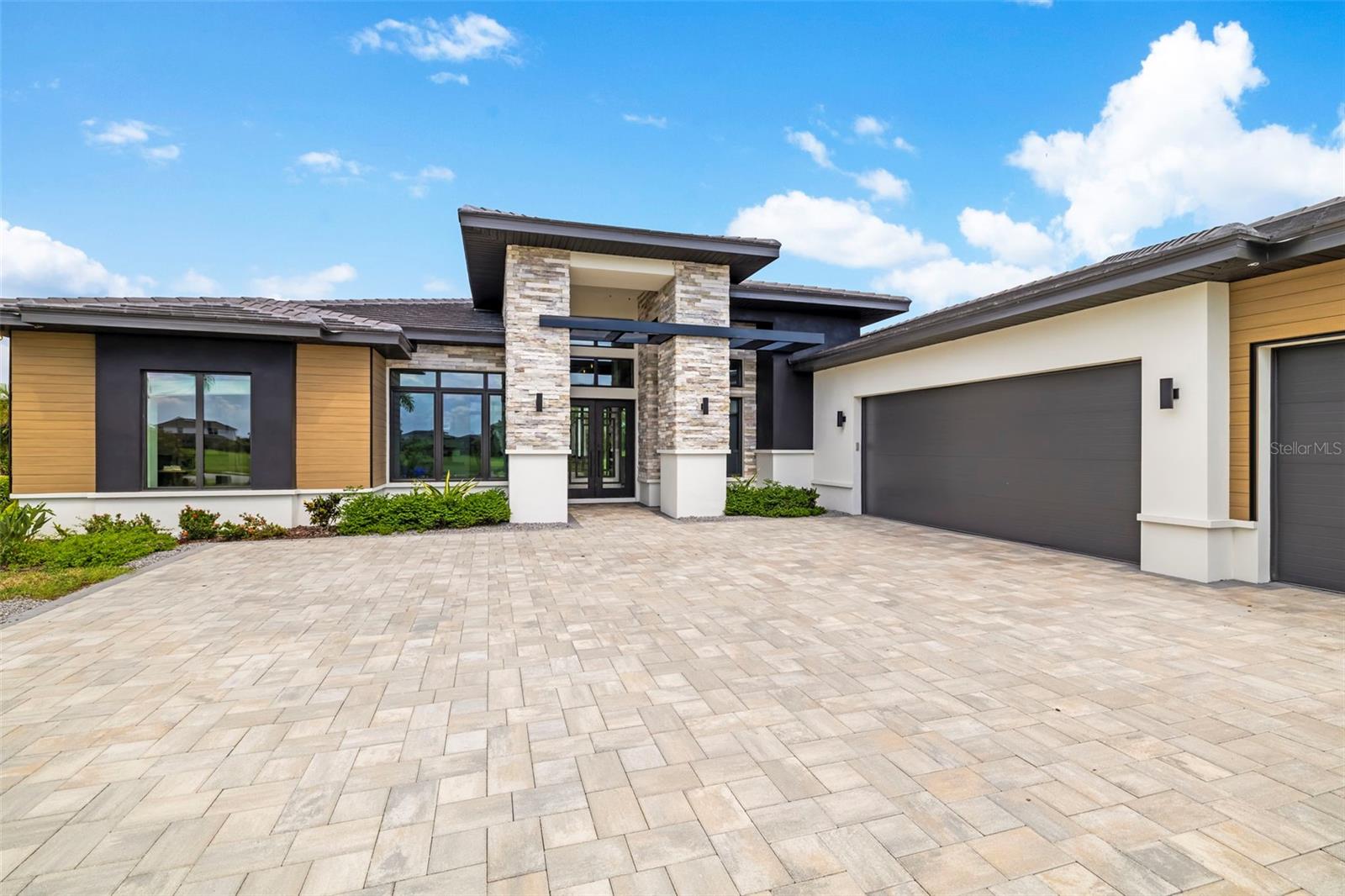 4116 BUTTE TRL