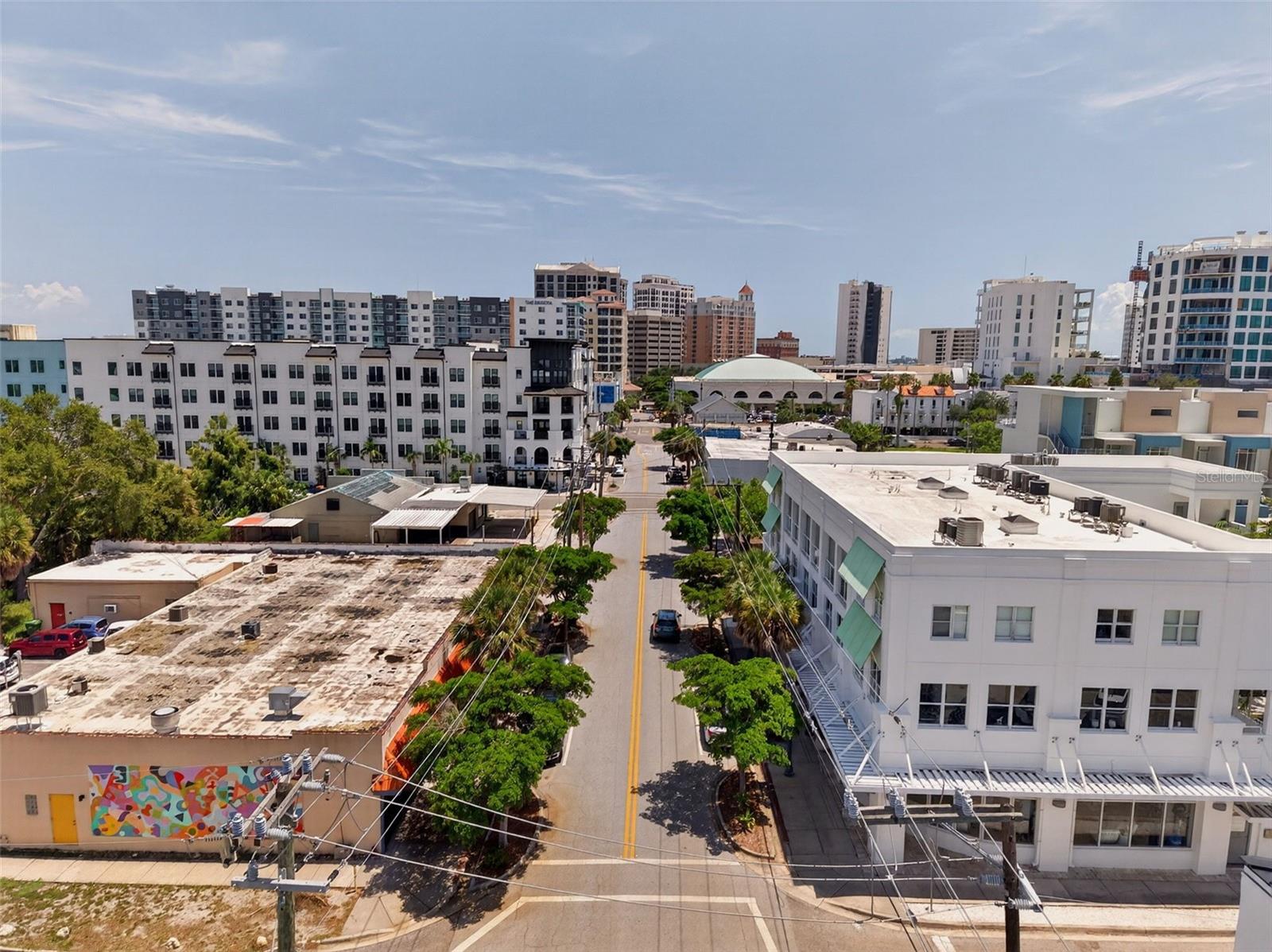 433 CENTRAL AVE