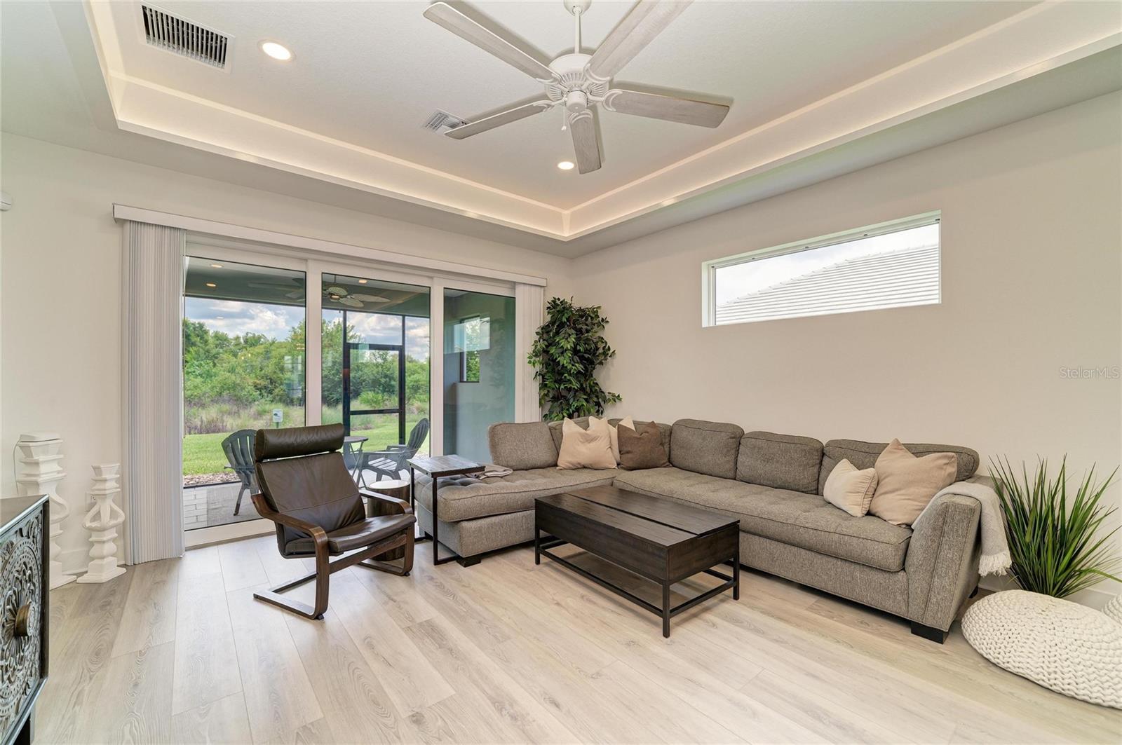 1047 WATERLINE COURT