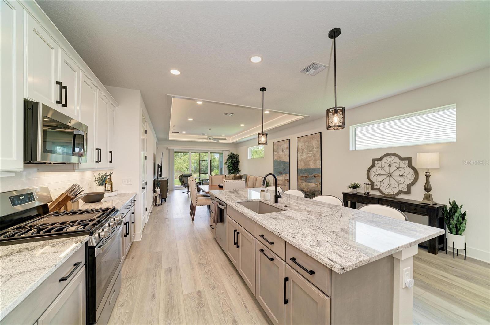 1047 WATERLINE COURT