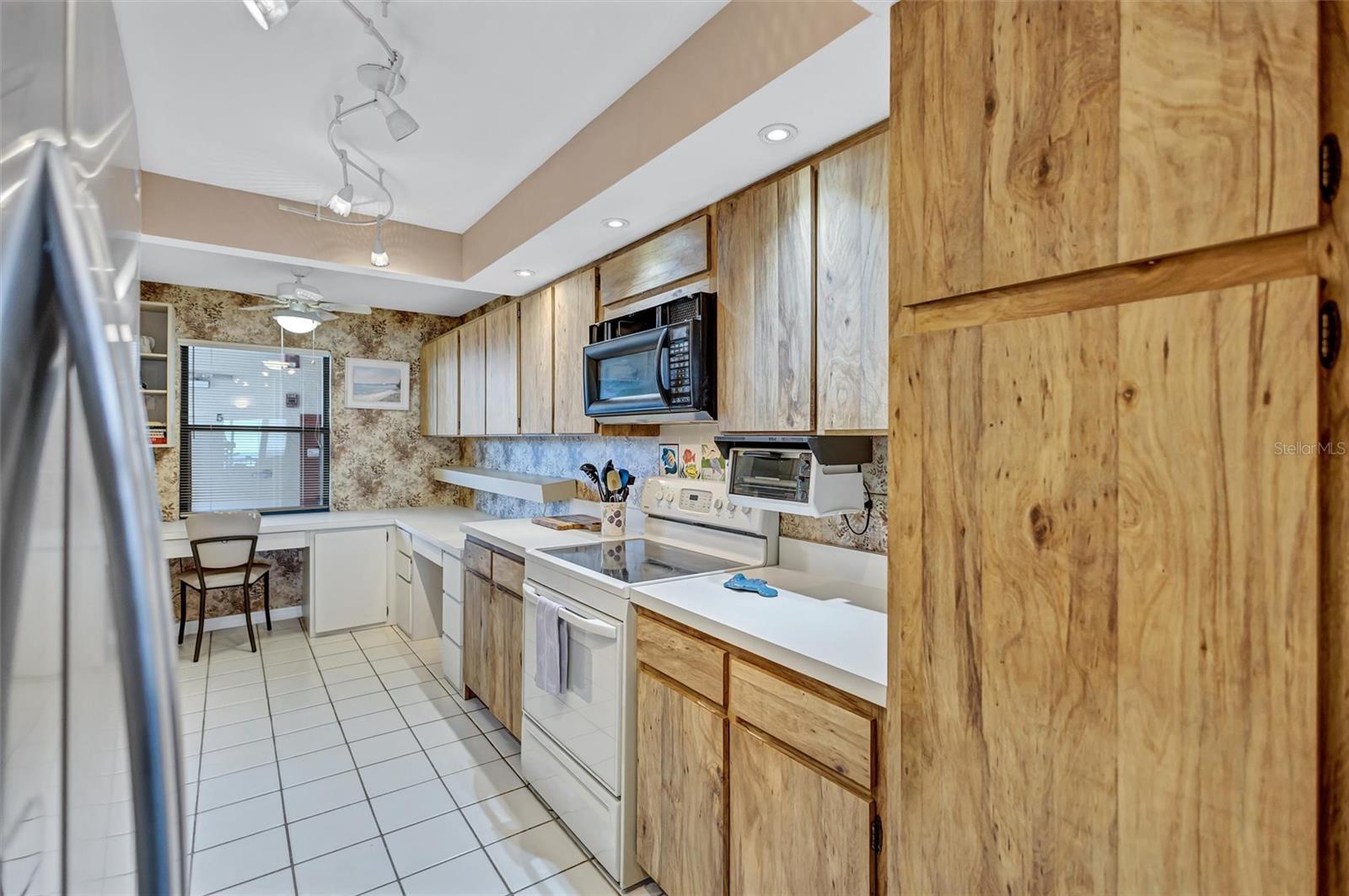 420 BEACH RD #508