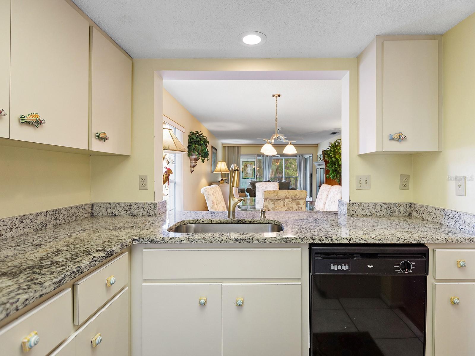 4415 LONGMEADOW #44