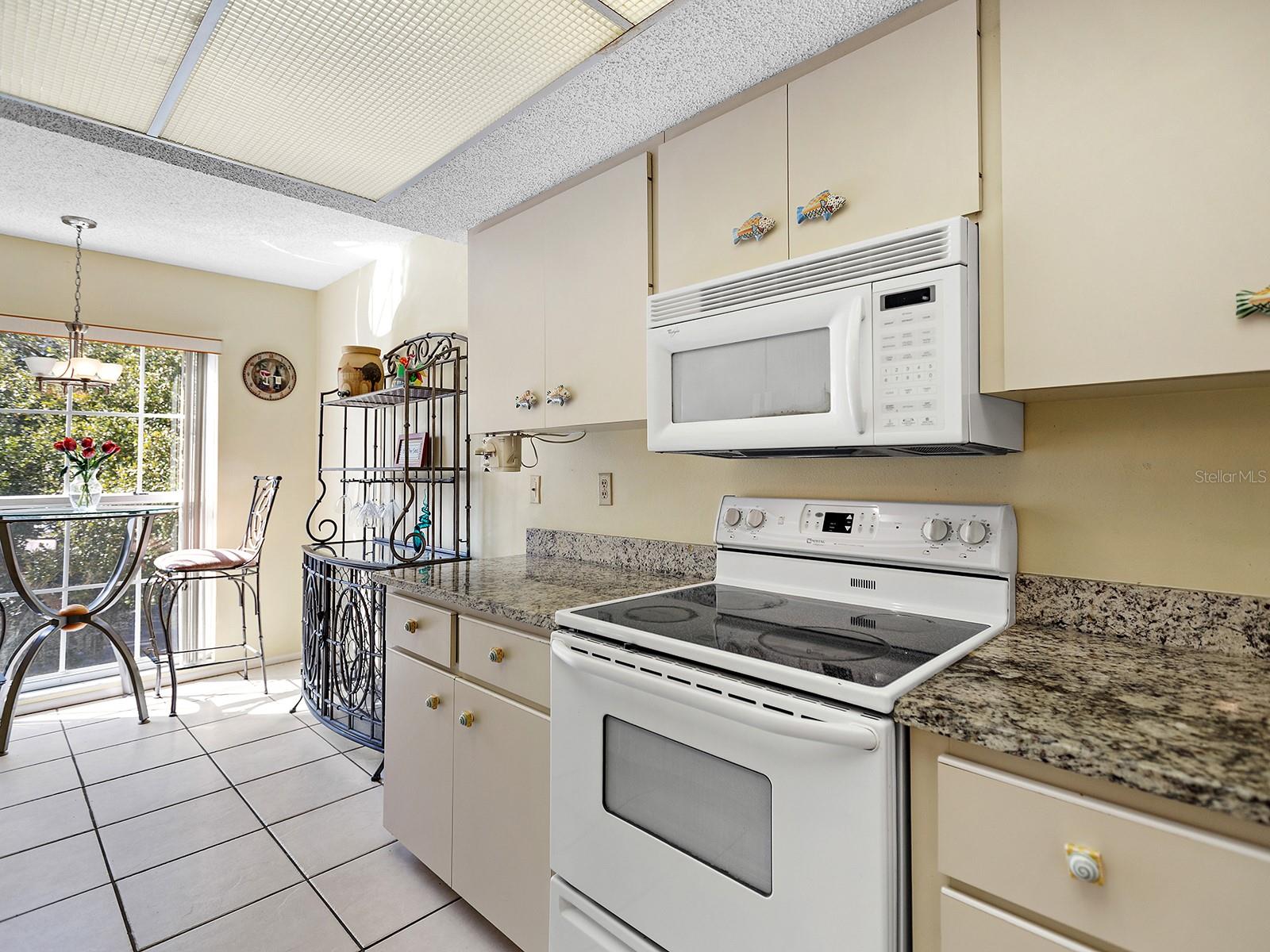 4415 LONGMEADOW #44
