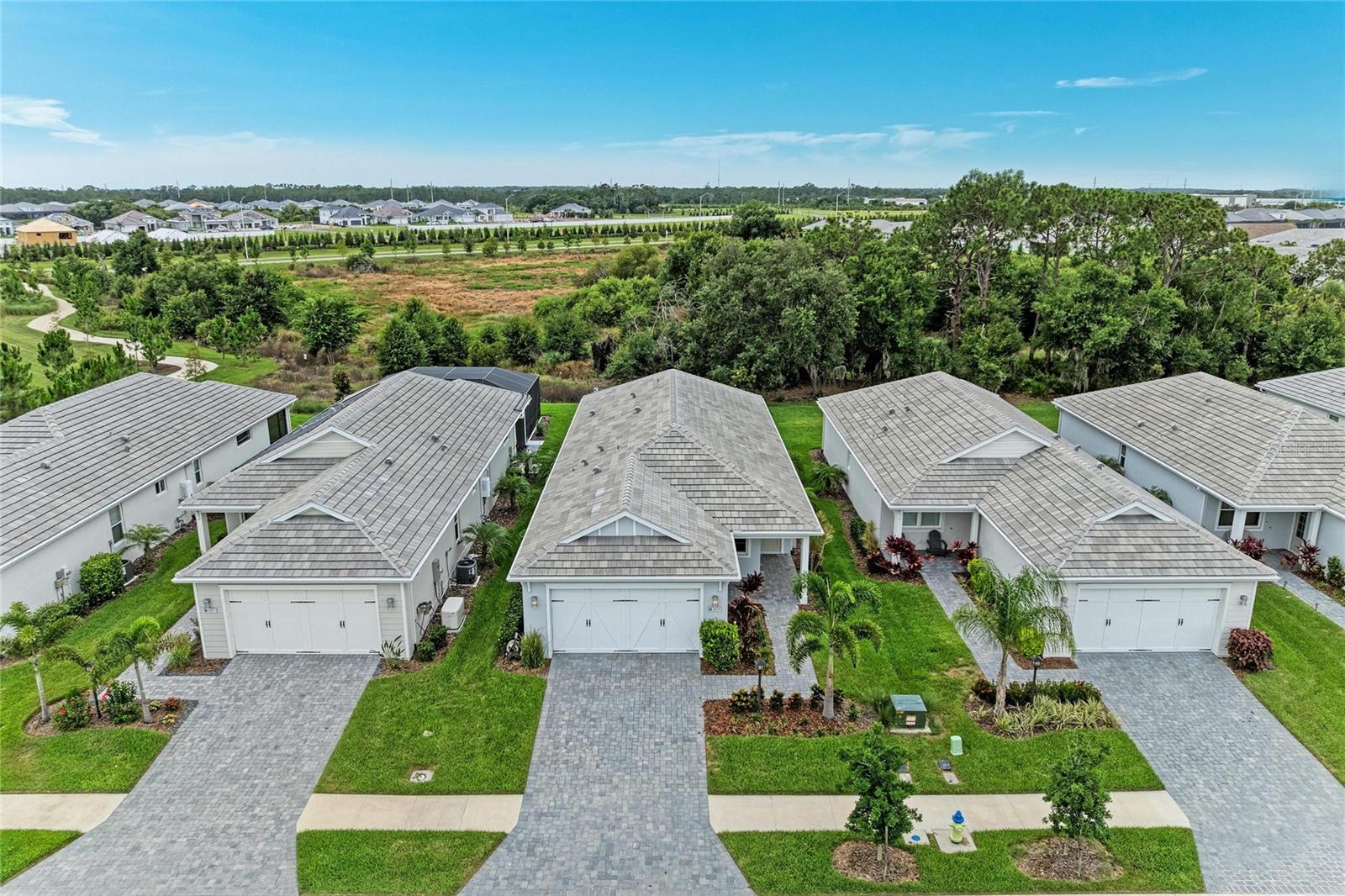 1079 WATERLINE CT
