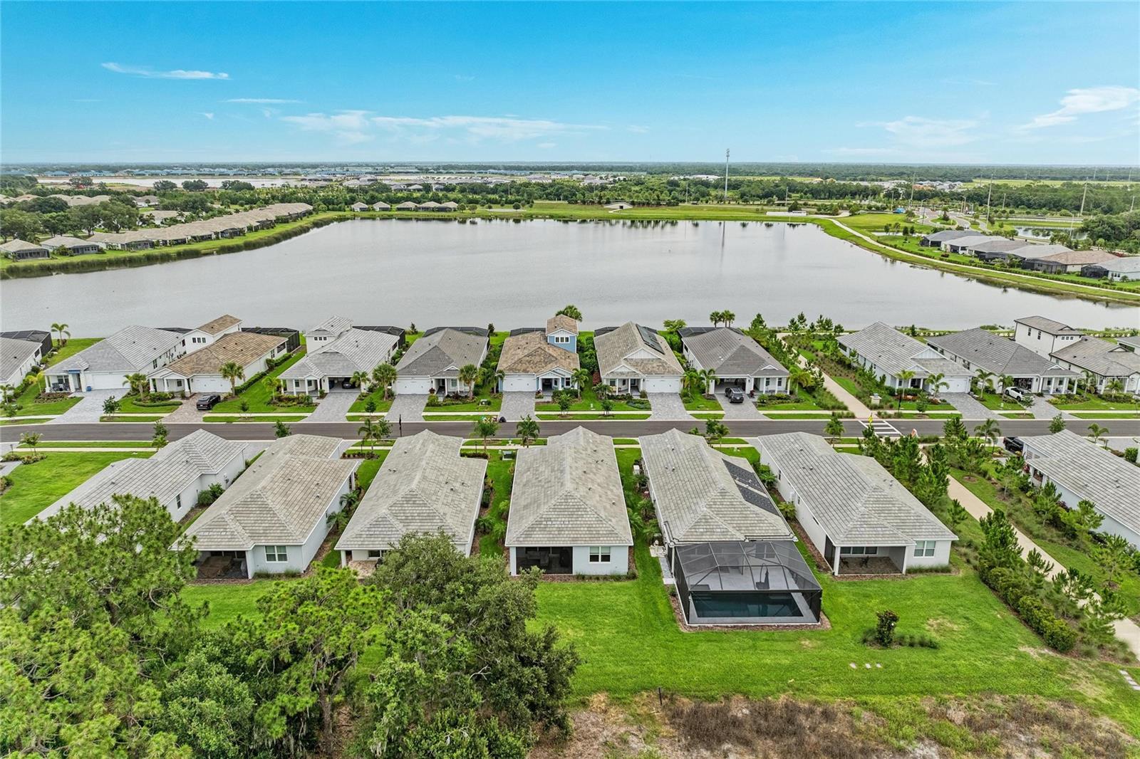 1079 WATERLINE CT