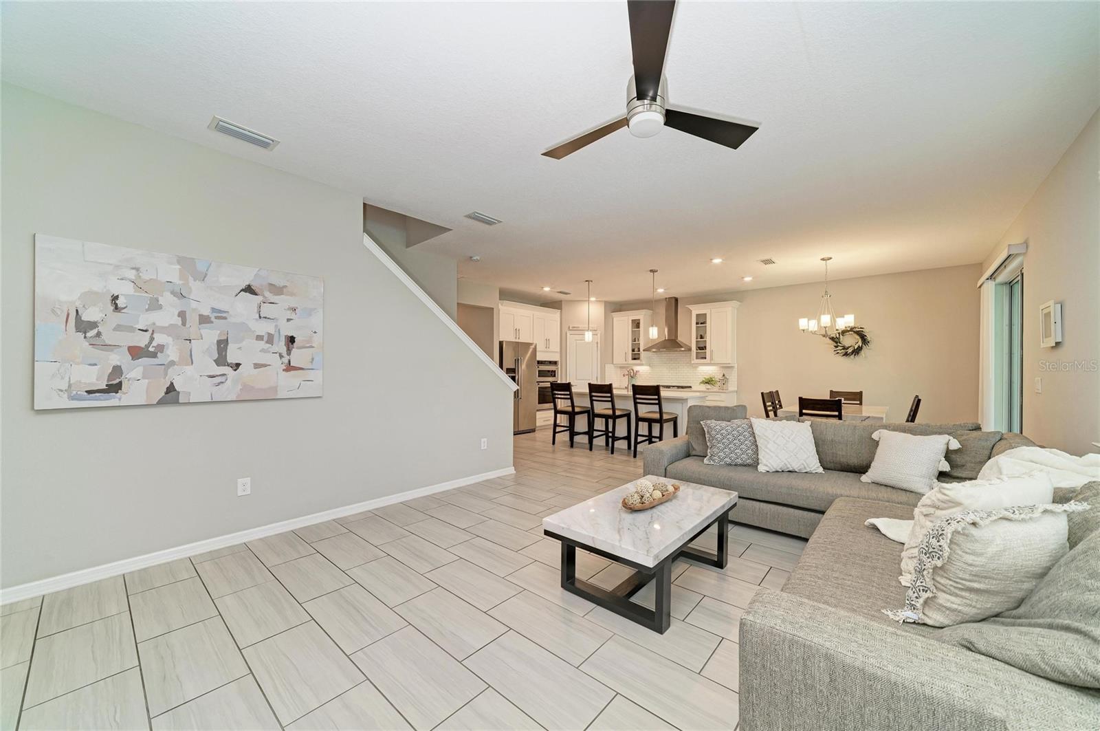 3116 DESERT PLAIN CV