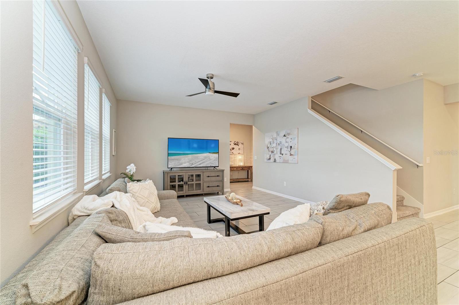 3116 DESERT PLAIN CV
