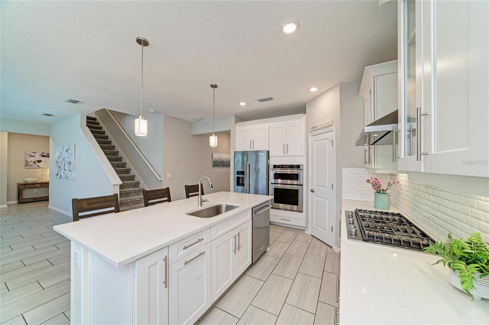 3116 DESERT PLAIN CV