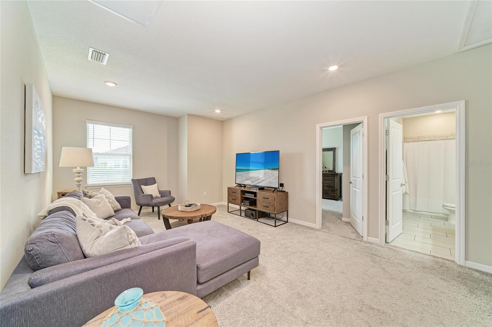 3116 DESERT PLAIN CV