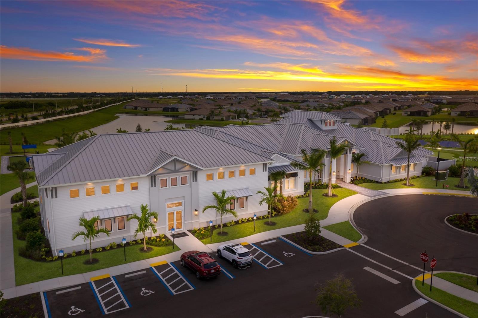 14988 SERENE SHORES LOOP