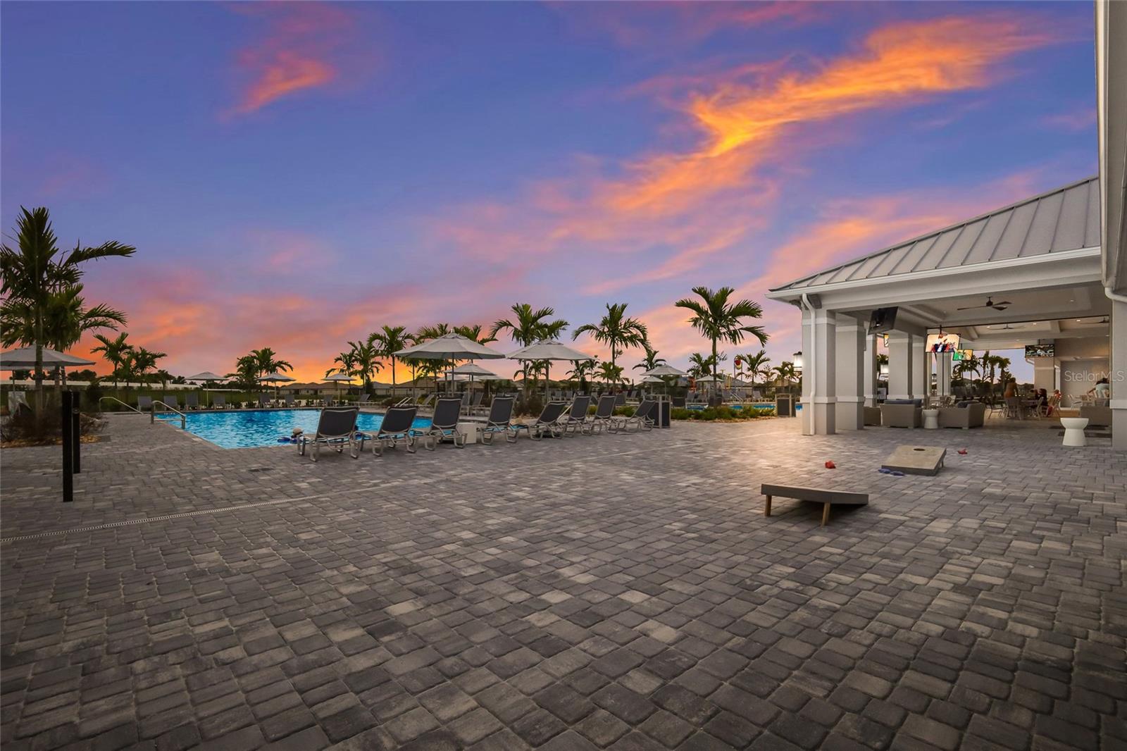 14988 SERENE SHORES LOOP