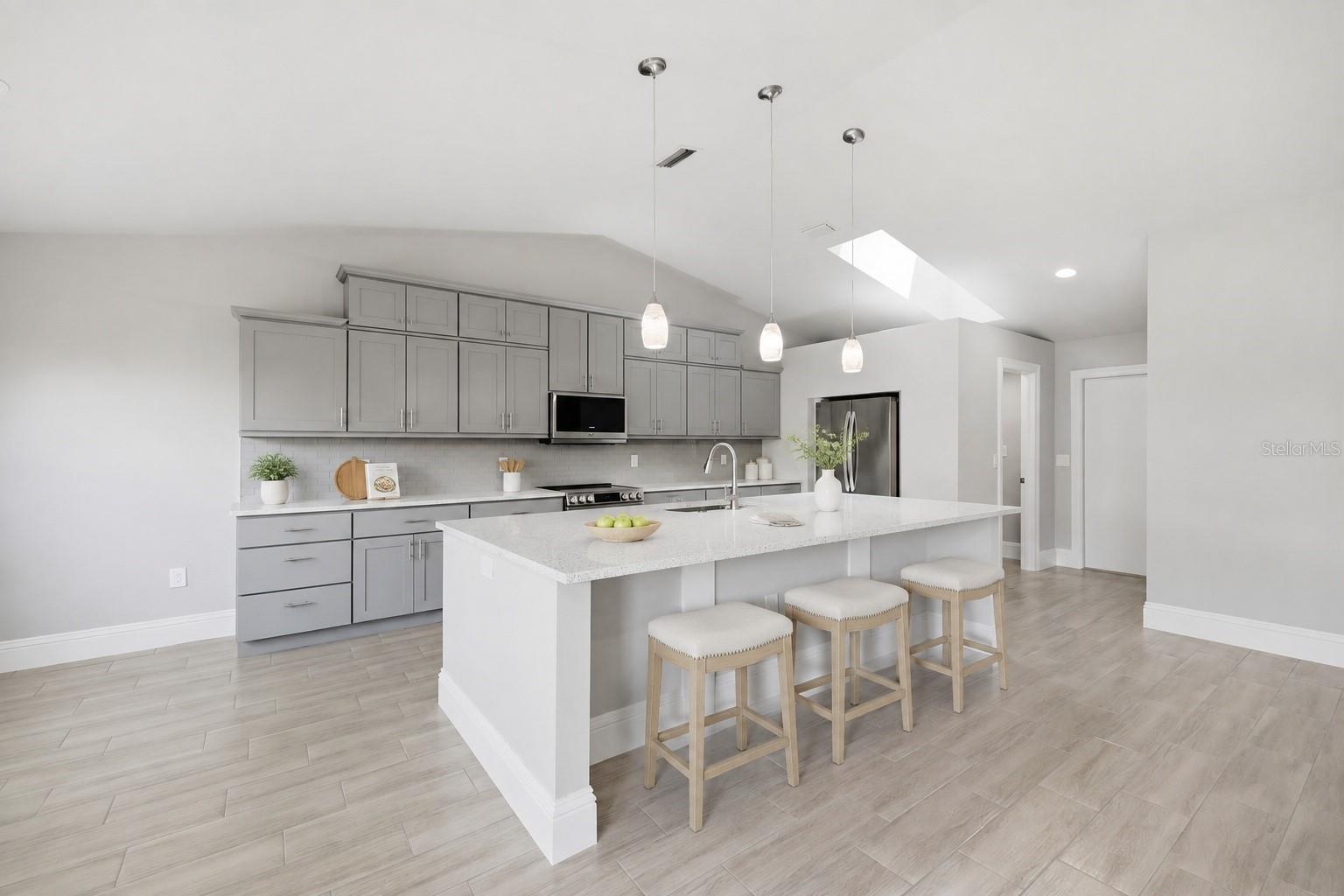 4112 VALLARTA CT #3041