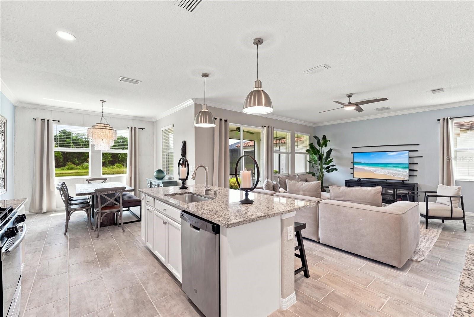 2528 STARWOOD CT