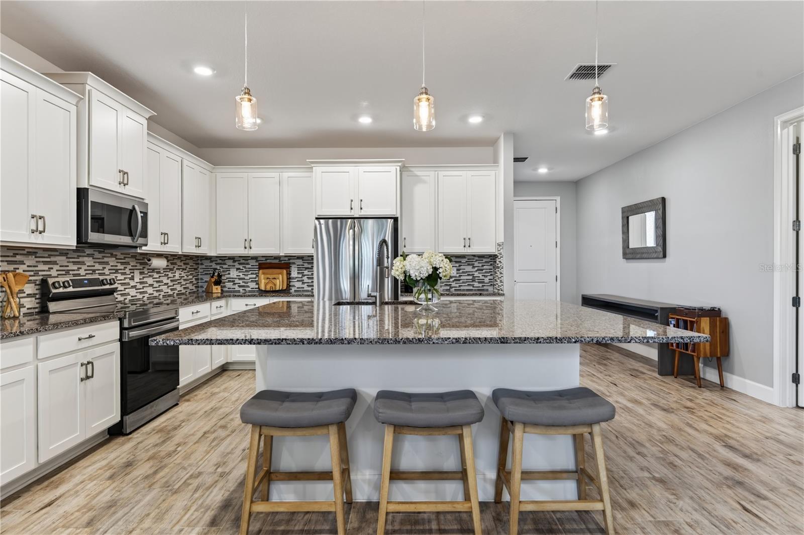 11746 LITTLE RIVER WAY
