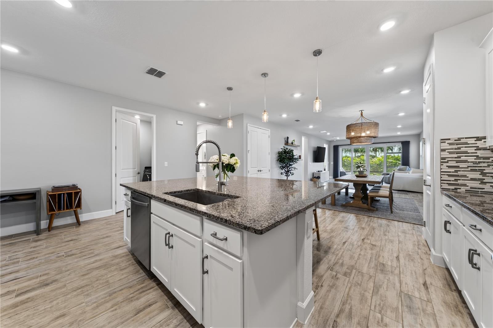 11746 LITTLE RIVER WAY