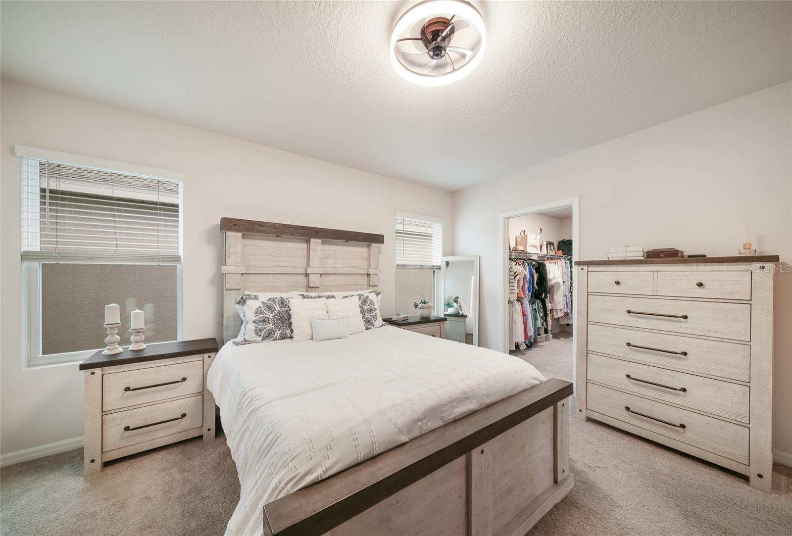 3471 HILLTOP CIR