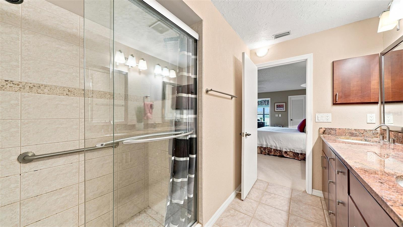 3615 MUIRFIELD DR #3D