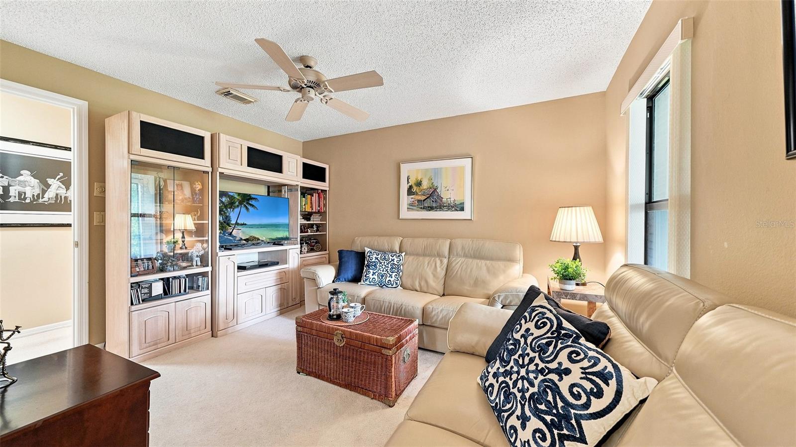 3615 MUIRFIELD DR #3D
