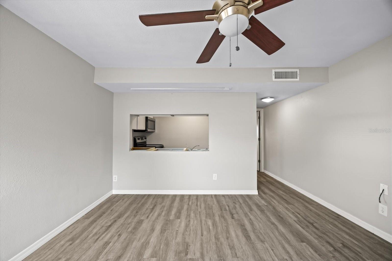 7169 E BANK DR #101