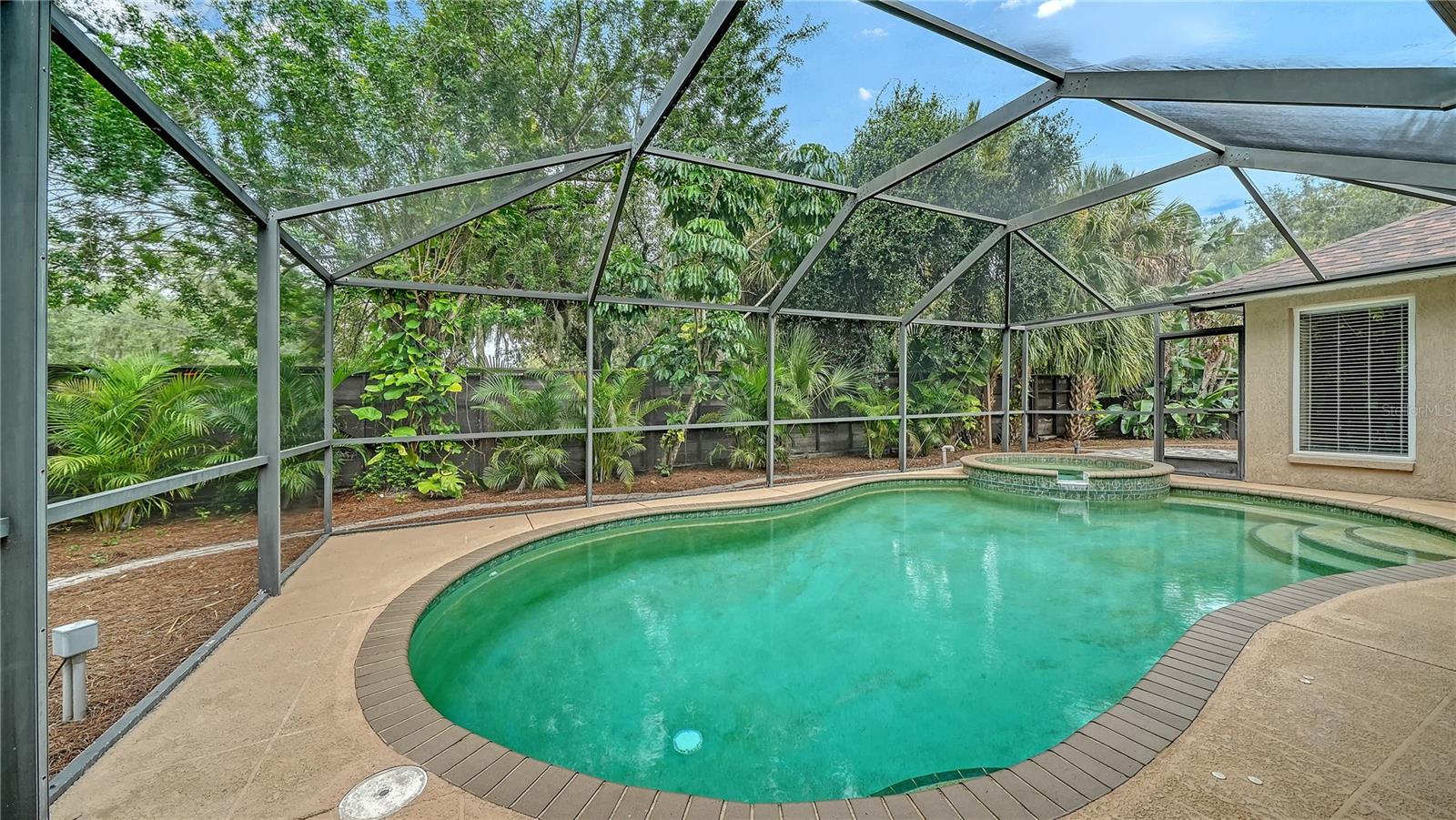 2166 SYLVAN LEA DR