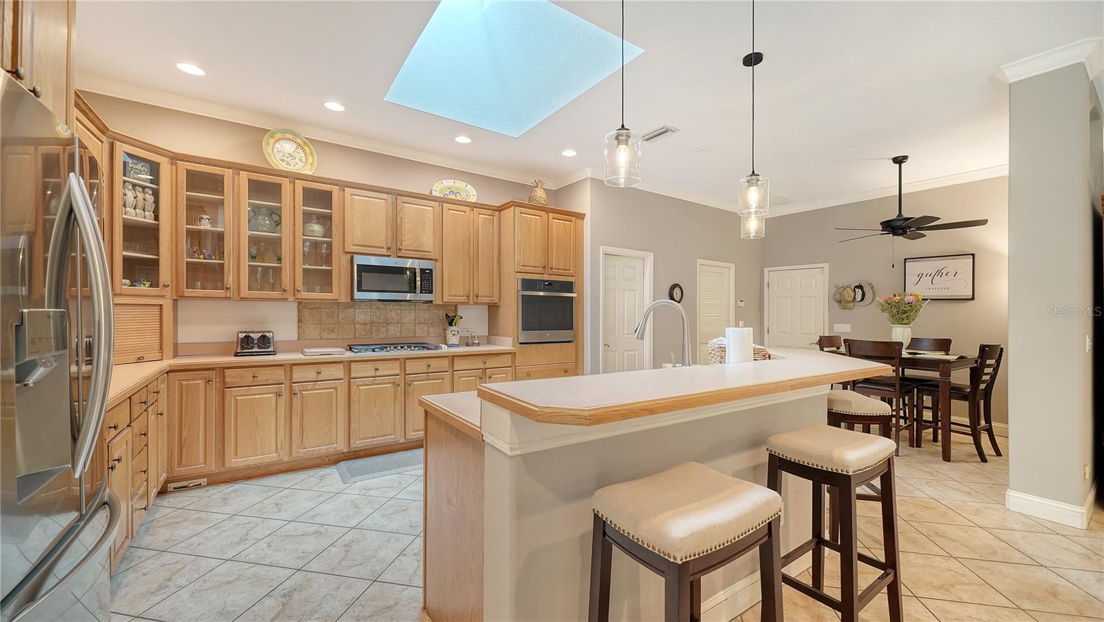 2166 SYLVAN LEA DR