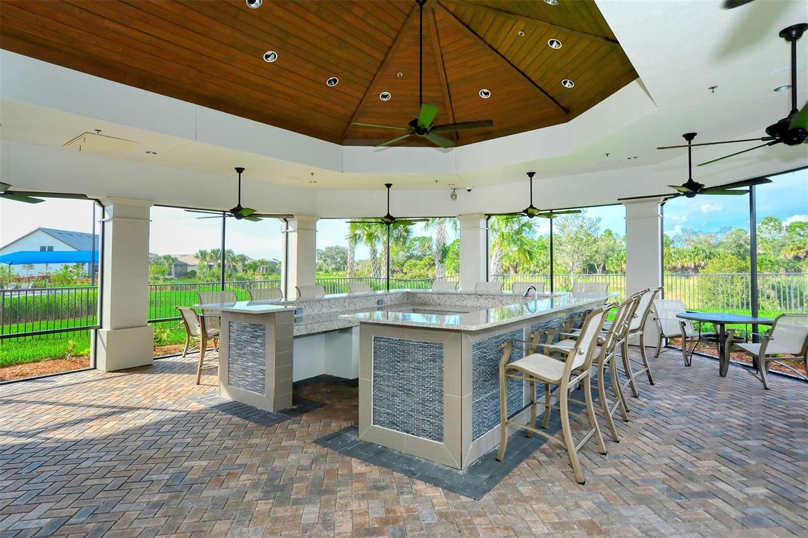 12422 WOOD FERN CT