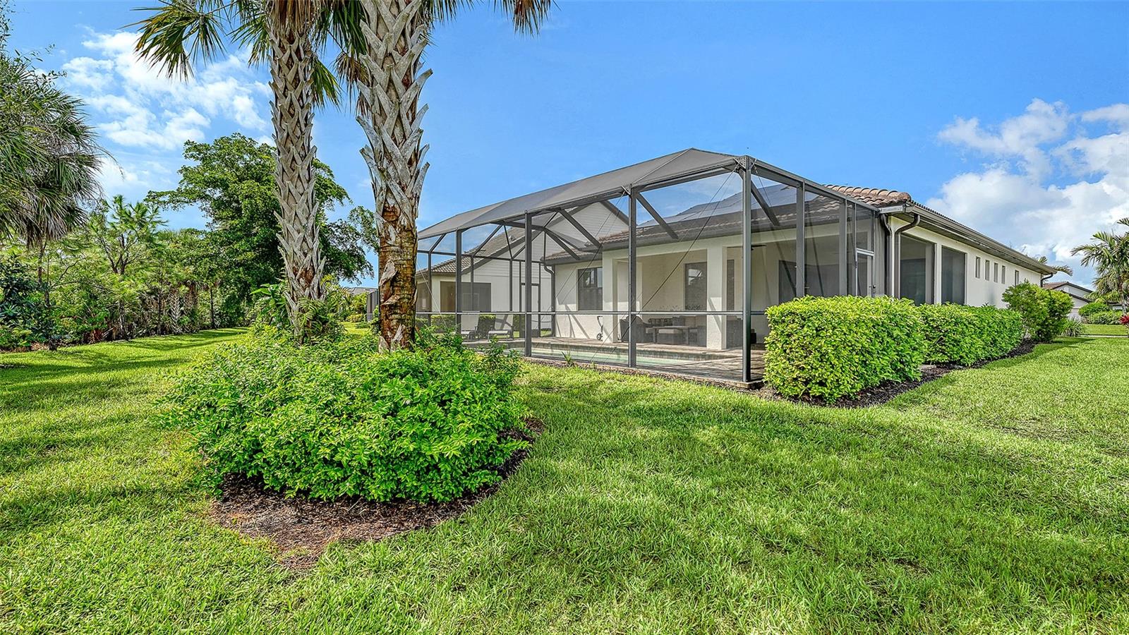 12422 WOOD FERN CT