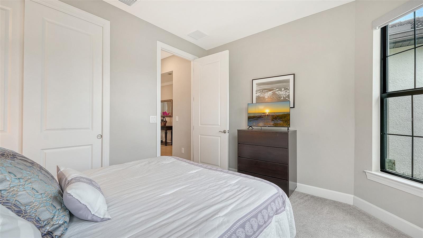 12422 WOOD FERN CT
