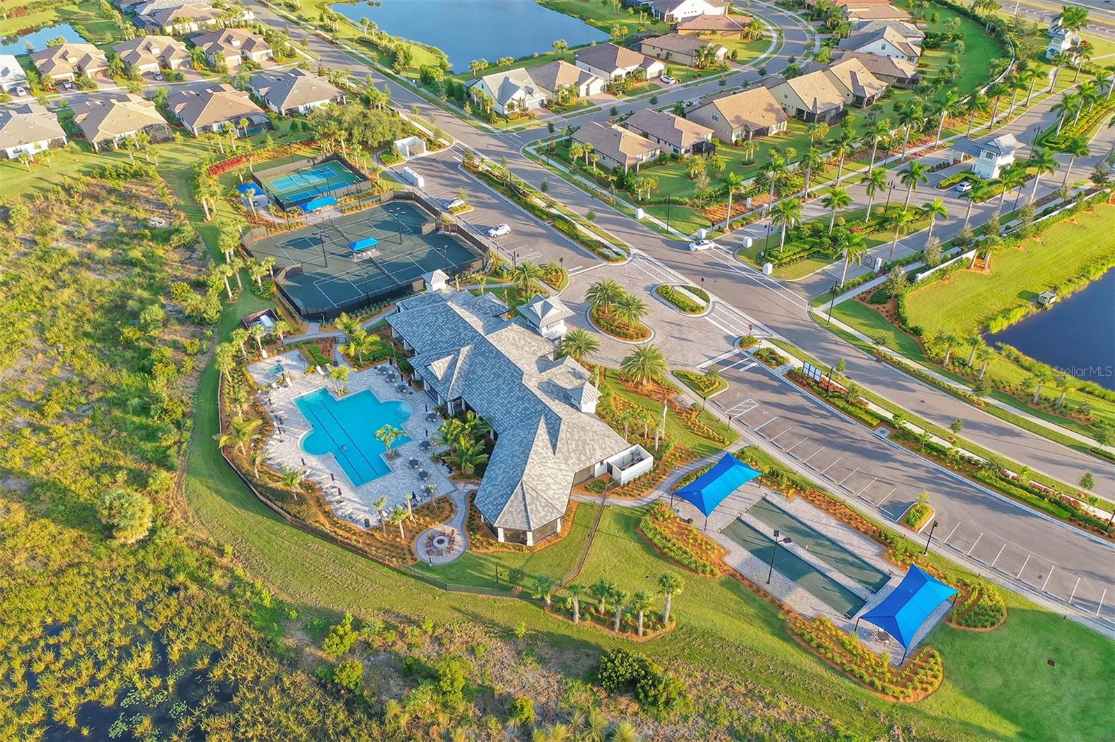 12422 WOOD FERN CT
