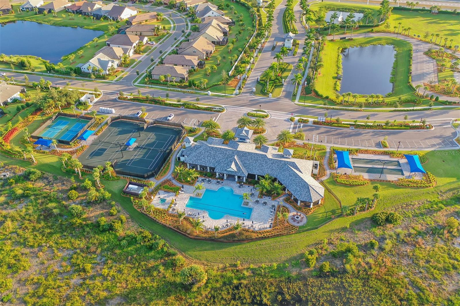 12422 WOOD FERN CT