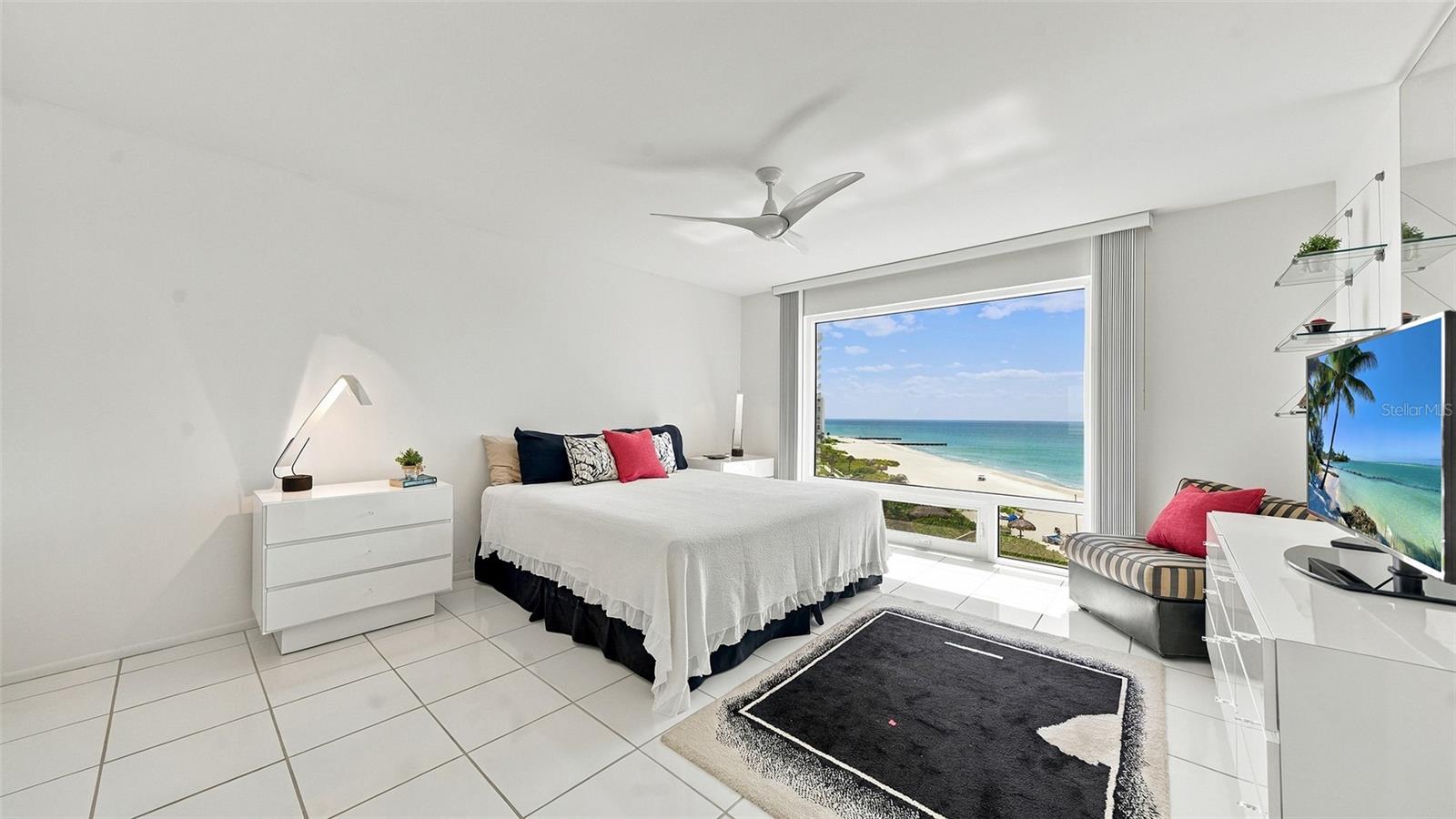 2525 GULF OF MEXICO DR #7B