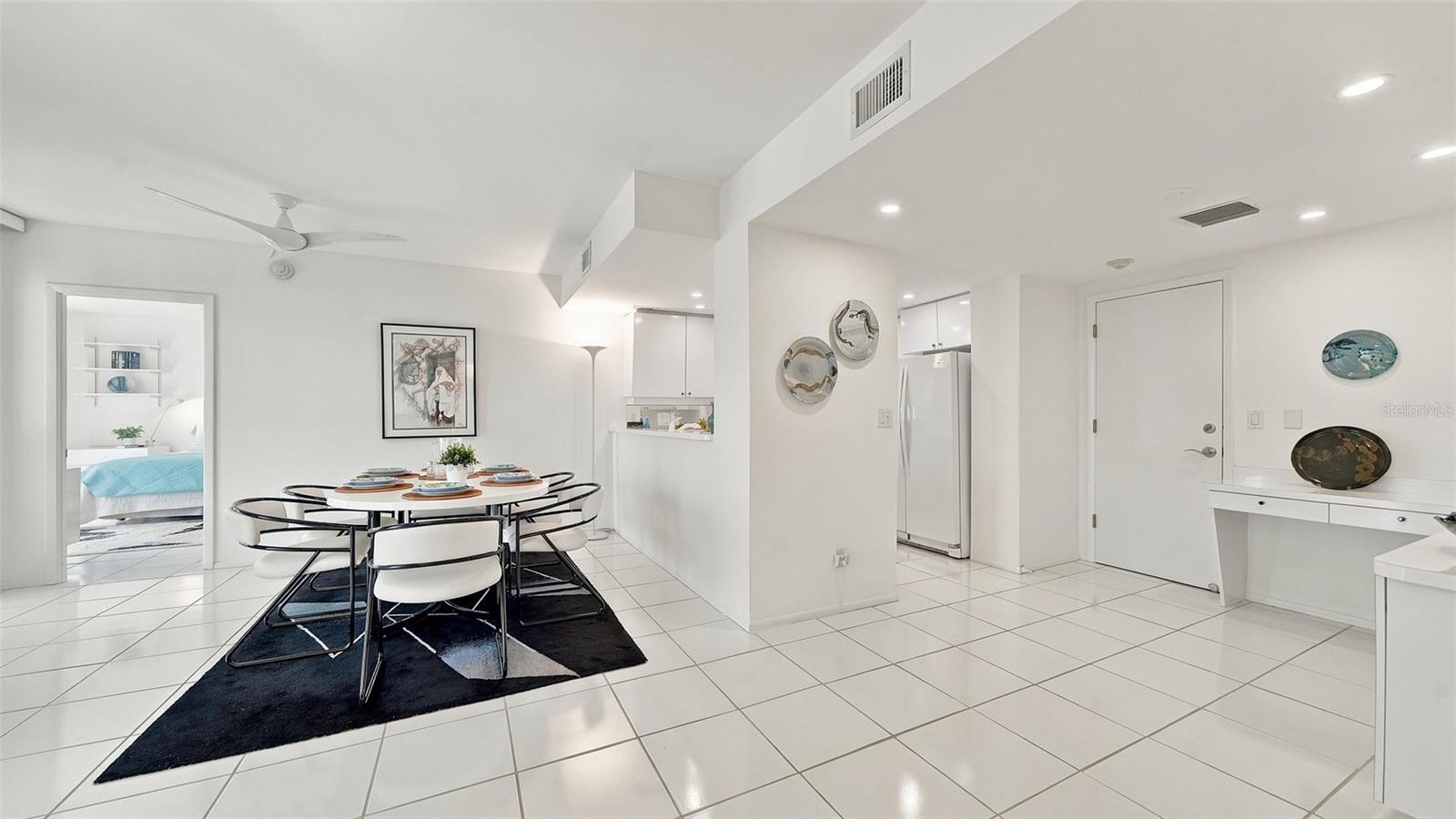 2525 GULF OF MEXICO DR #7B