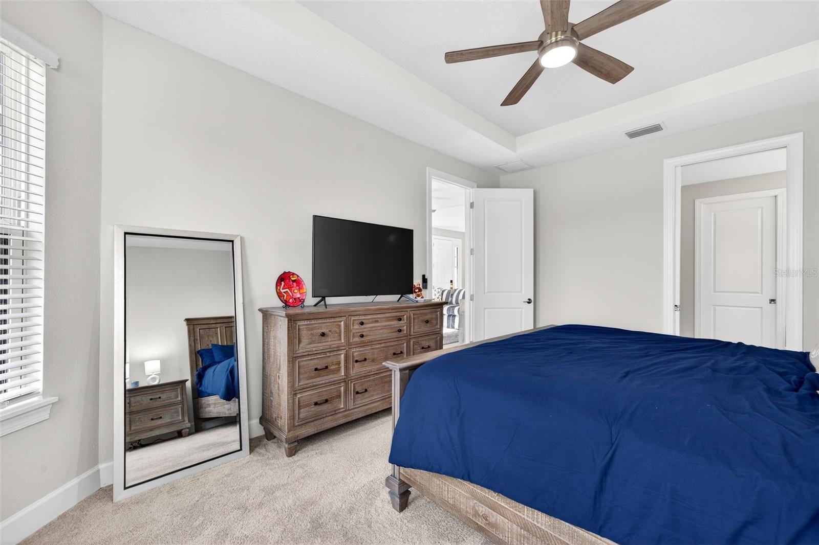 3021 VENETO CT