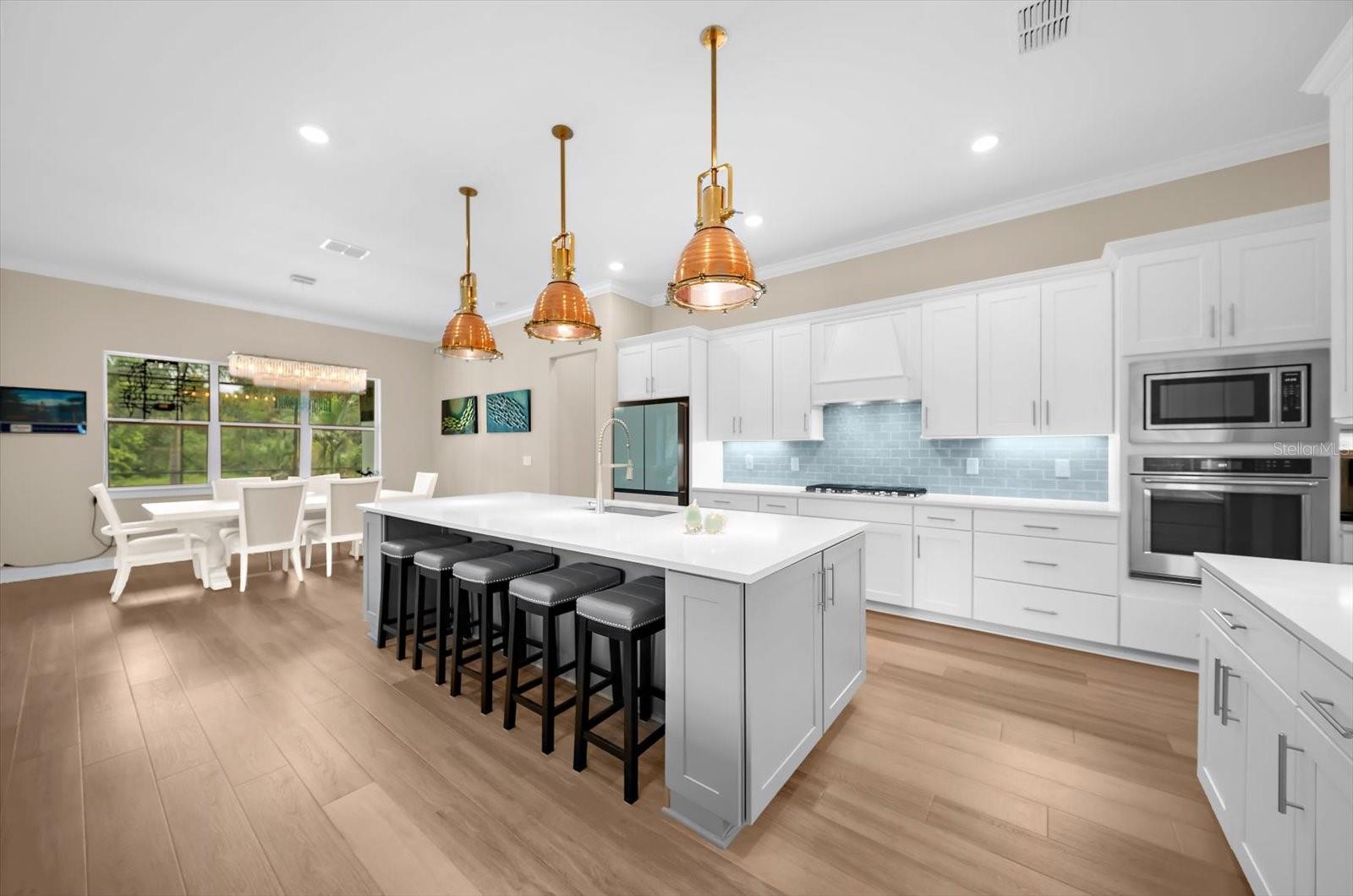 10716 SARATOGA PL