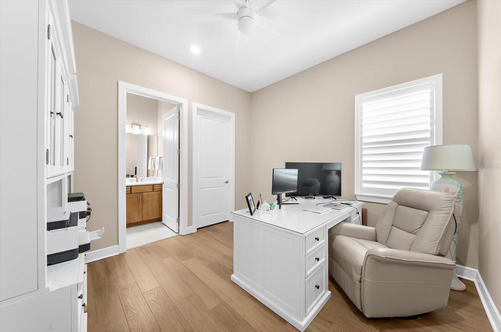 10716 SARATOGA PL