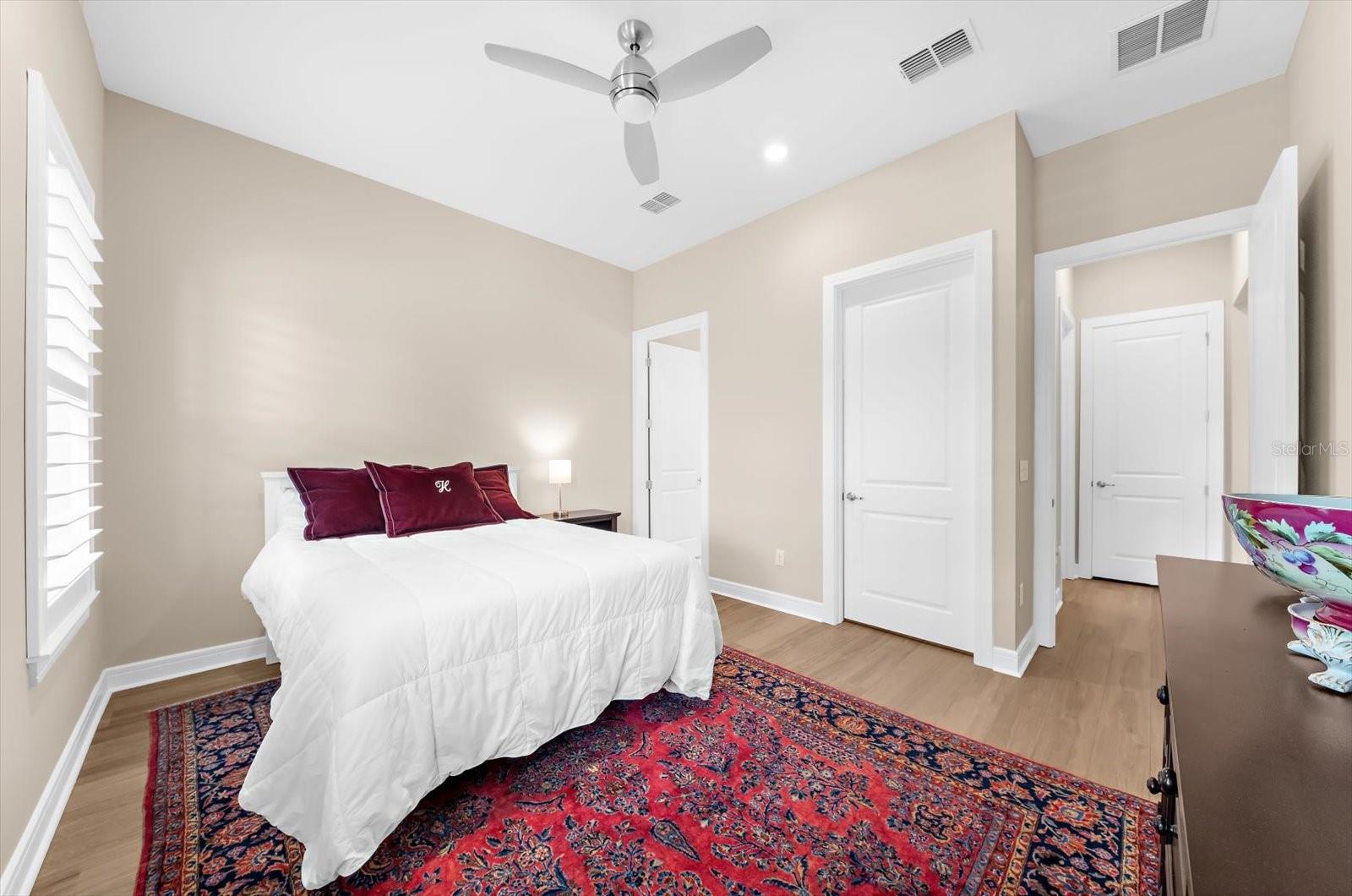 10716 SARATOGA PL