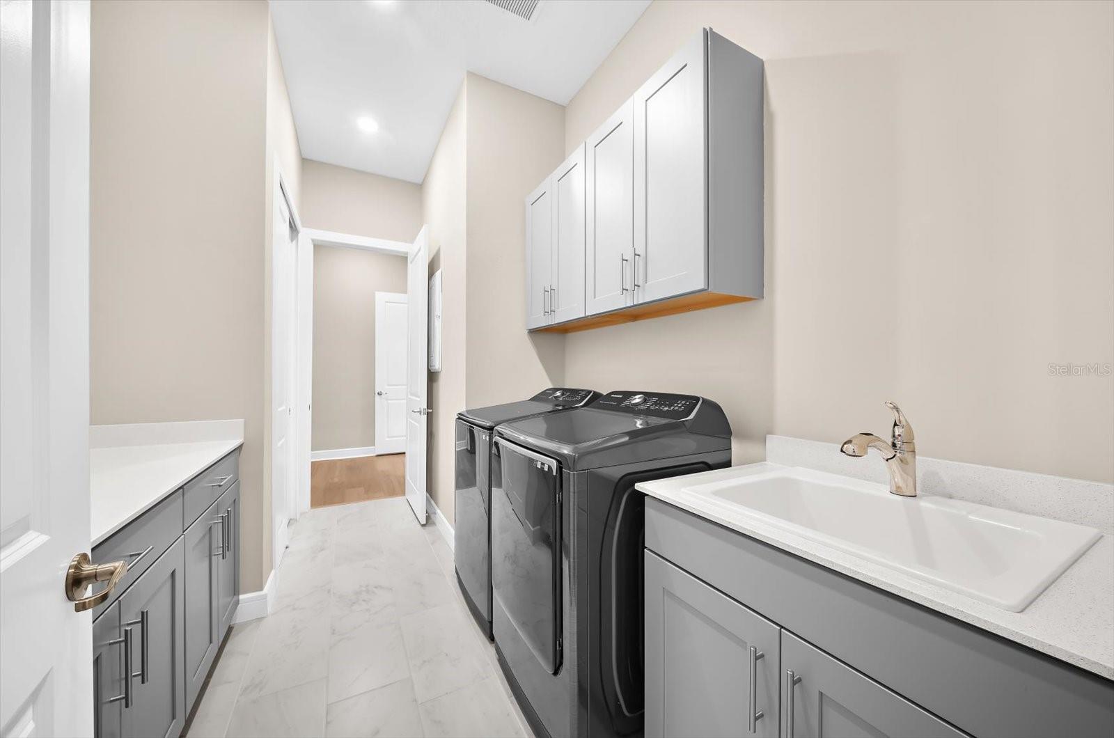 10716 SARATOGA PL