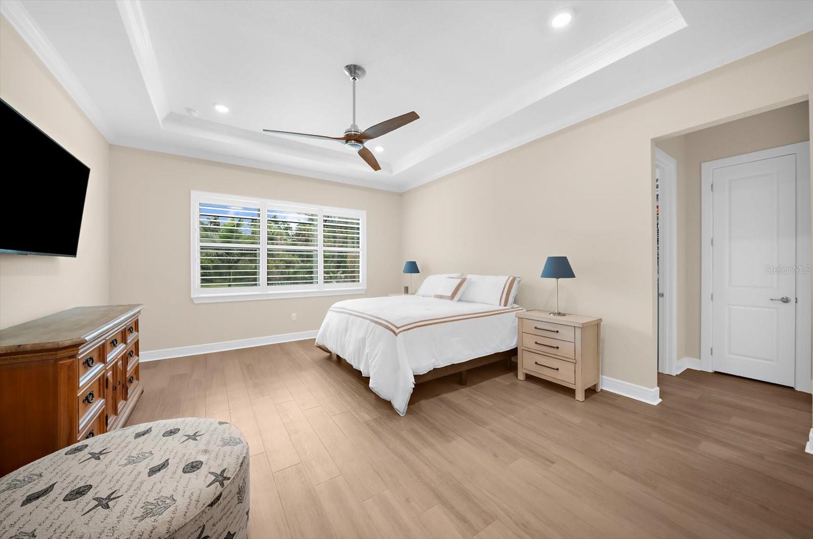 10716 SARATOGA PL