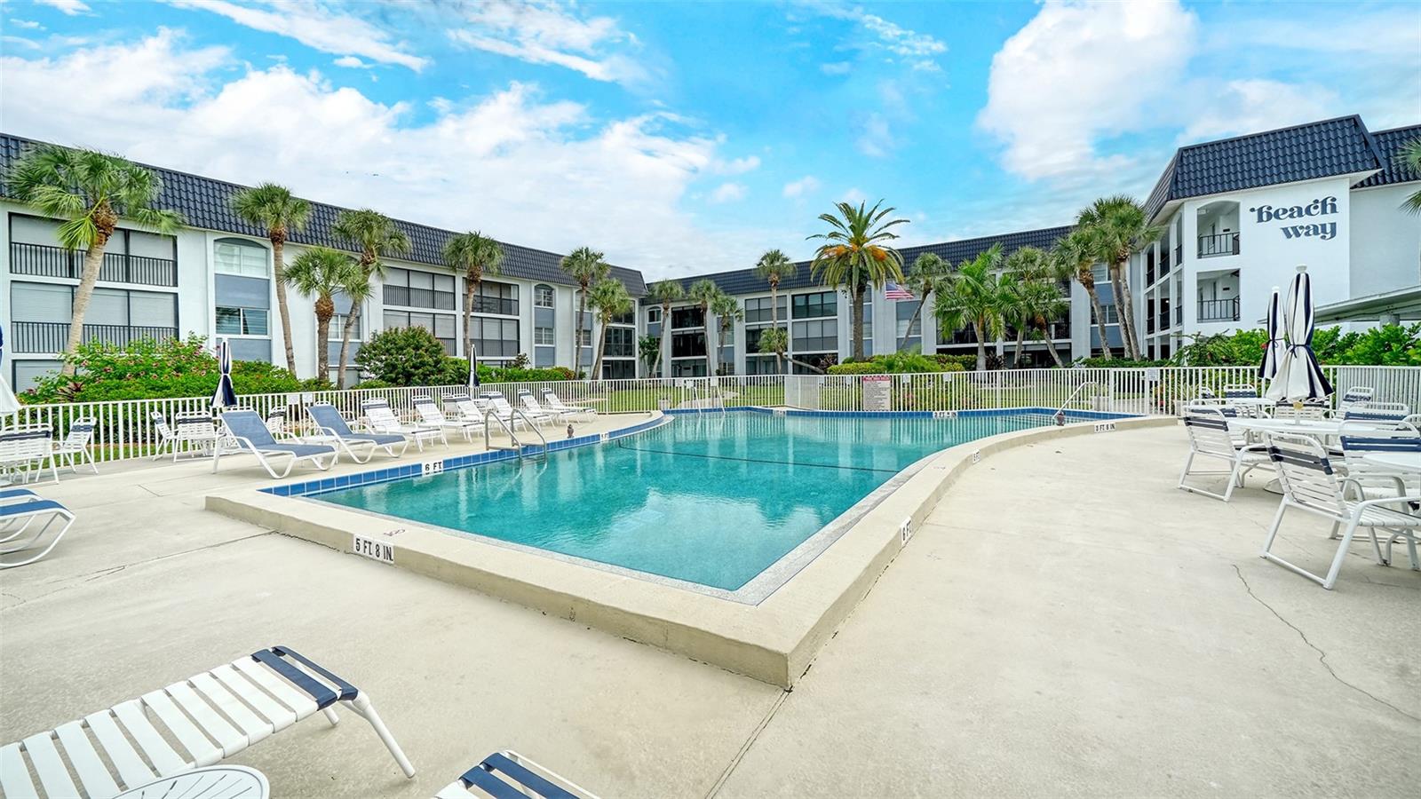 5600 BEACH WAY DR #207