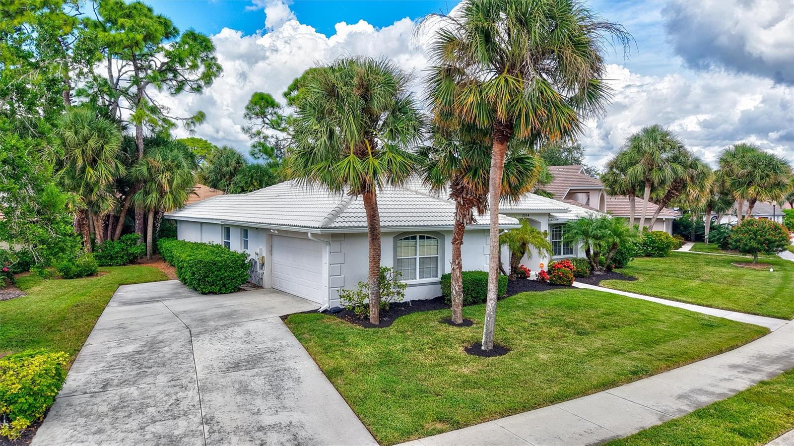 2104 TOCOBAGA LN