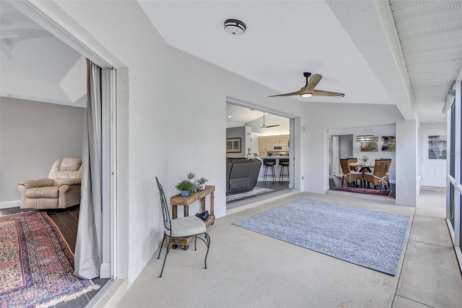2104 TOCOBAGA LN